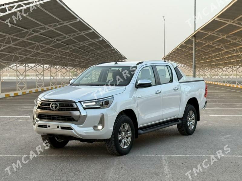 Toyota Hilux 2024 - 661 000 TMT - Ашхабад - img 4