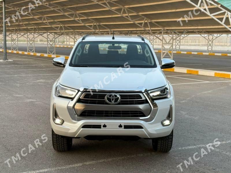 Toyota Hilux 2024 - 661 000 TMT - Ашхабад - img 5