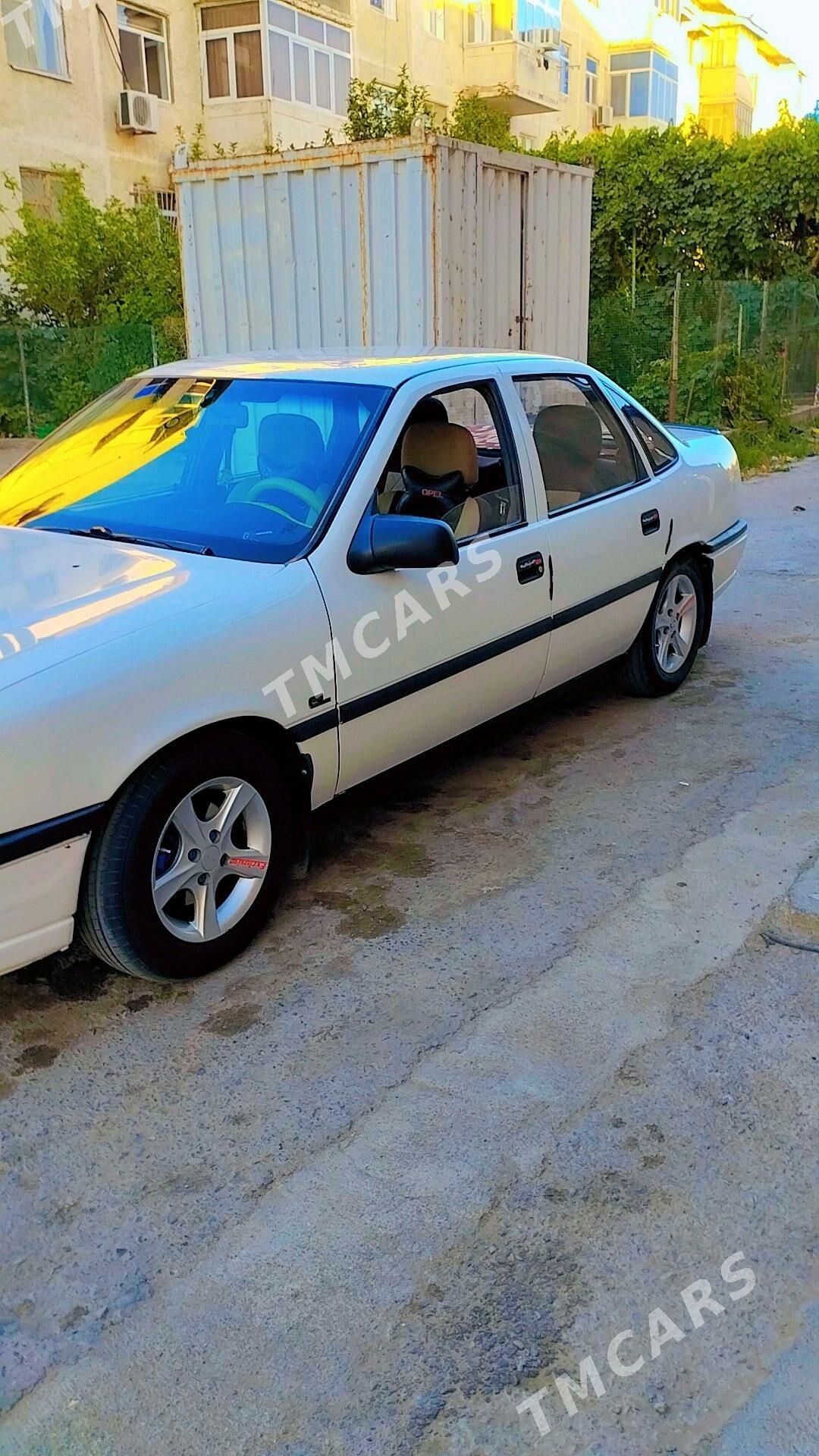Opel Vectra 1993 - 40 000 TMT - Туркменабат - img 2
