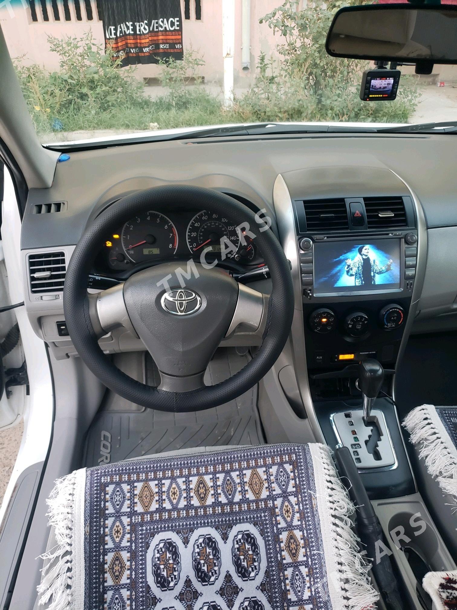 Toyota Corolla 2010 - 130 000 TMT - Мары - img 4