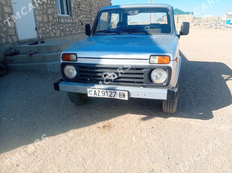 Lada Niva 1982 - 35 000 TMT - Джебел - img 6