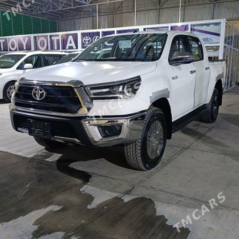 Toyota Hilux 2024 - 700 000 TMT - Мары - img 3