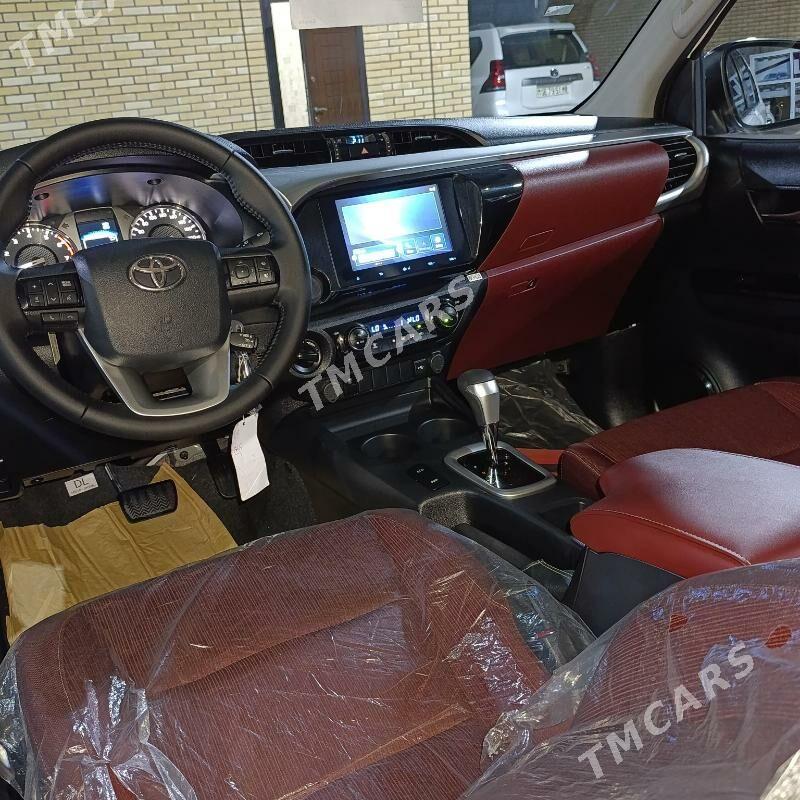 Toyota Hilux 2024 - 700 000 TMT - Мары - img 6