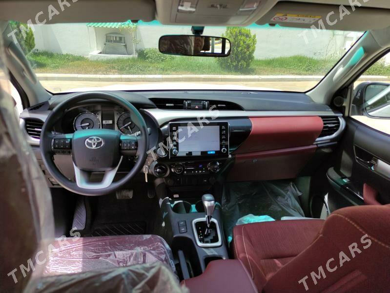 Toyota Hilux 2025 - 723 000 TMT - Aşgabat - img 4