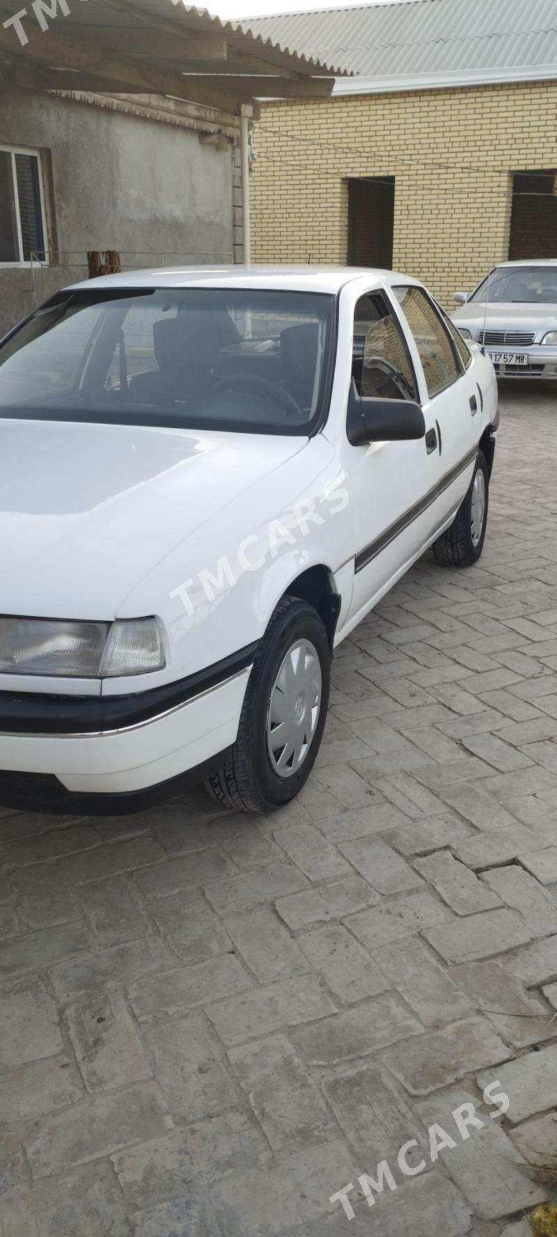 Opel Vectra 1990 - 46 000 TMT - Baýramaly - img 6