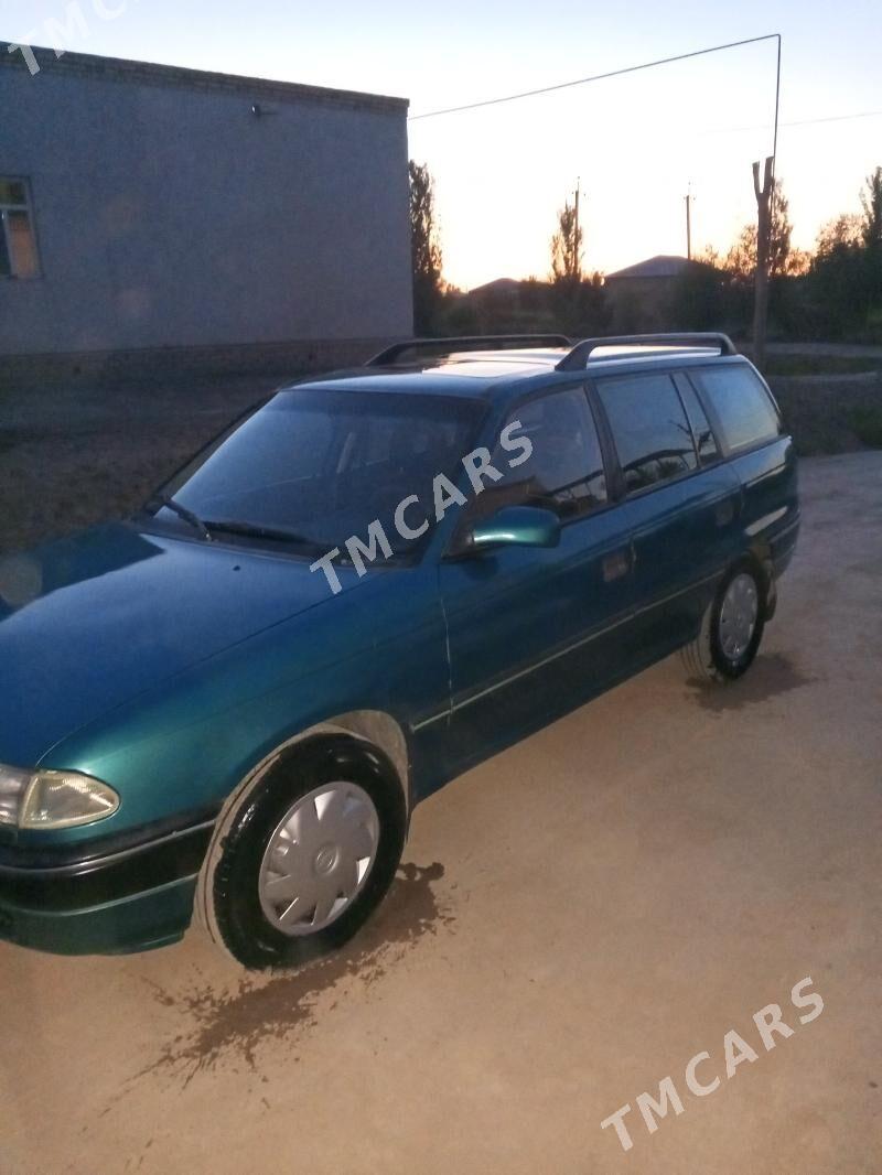 Opel Astra 1994 - 50 000 TMT - Дашогуз - img 2
