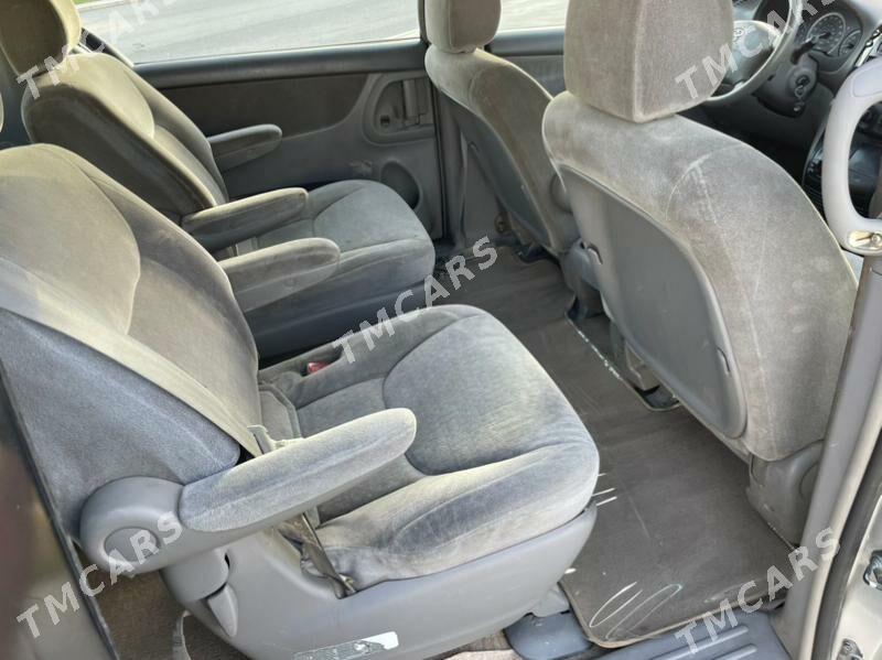 Toyota Sienna 2003 - 235 000 TMT - Ашхабад - img 4