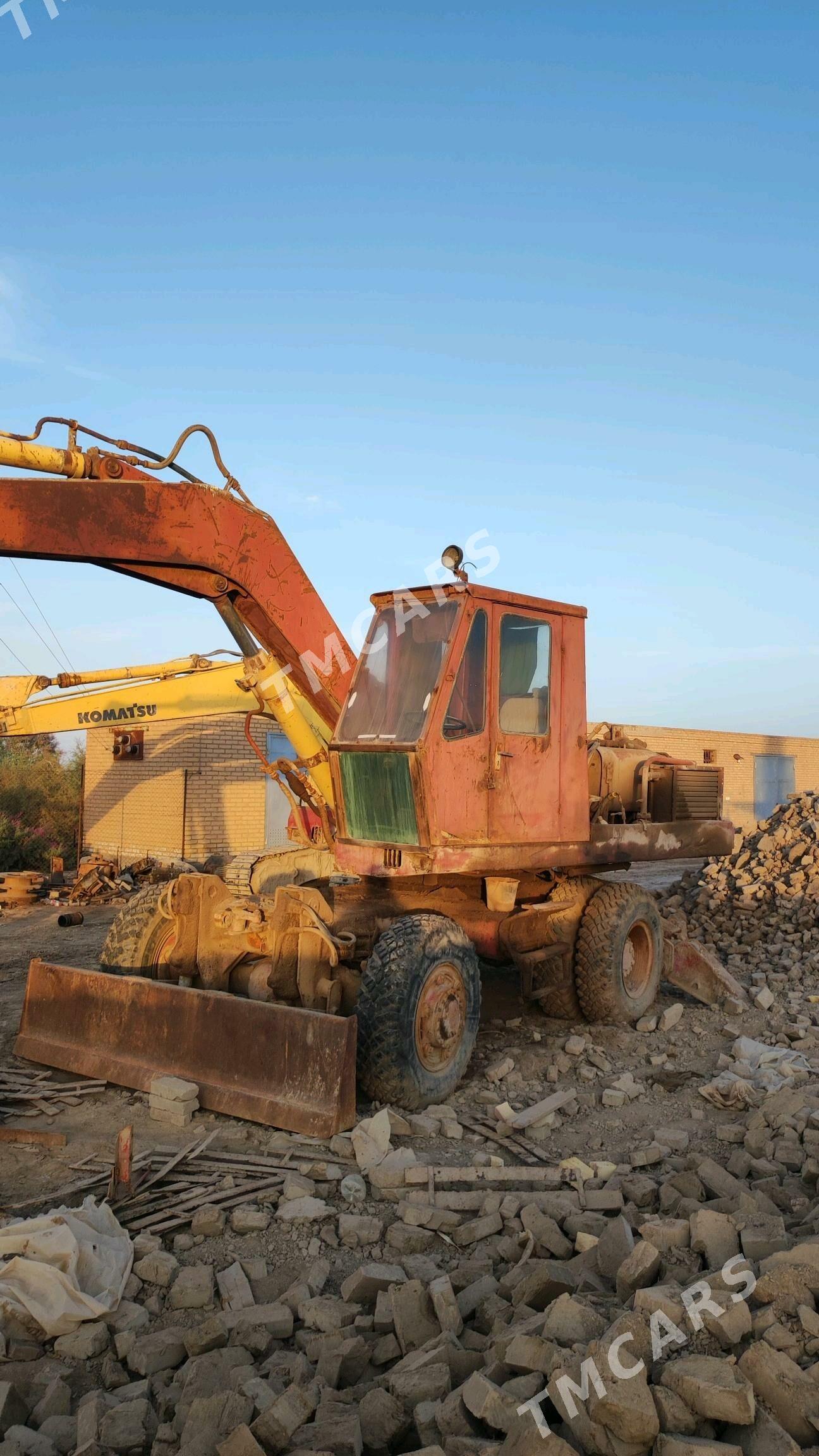 Komatsu PC2000-8 1990 - 100 000 TMT - Türkmenabat - img 5