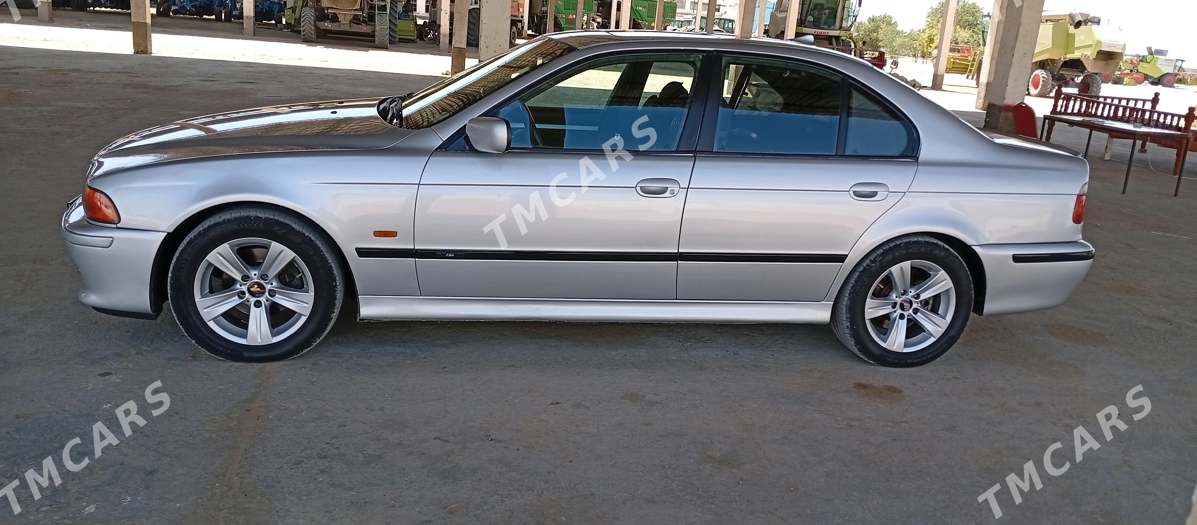 BMW 525 2000 - 115 000 TMT - Babadaýhan - img 5