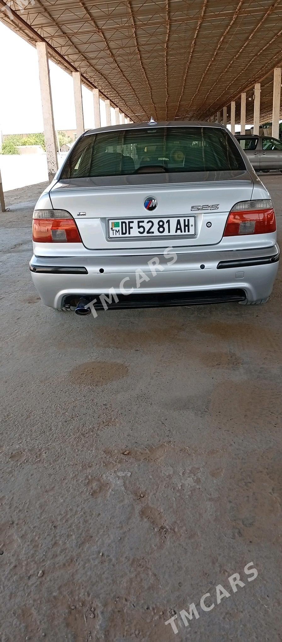 BMW 525 2000 - 115 000 TMT - Babadaýhan - img 4