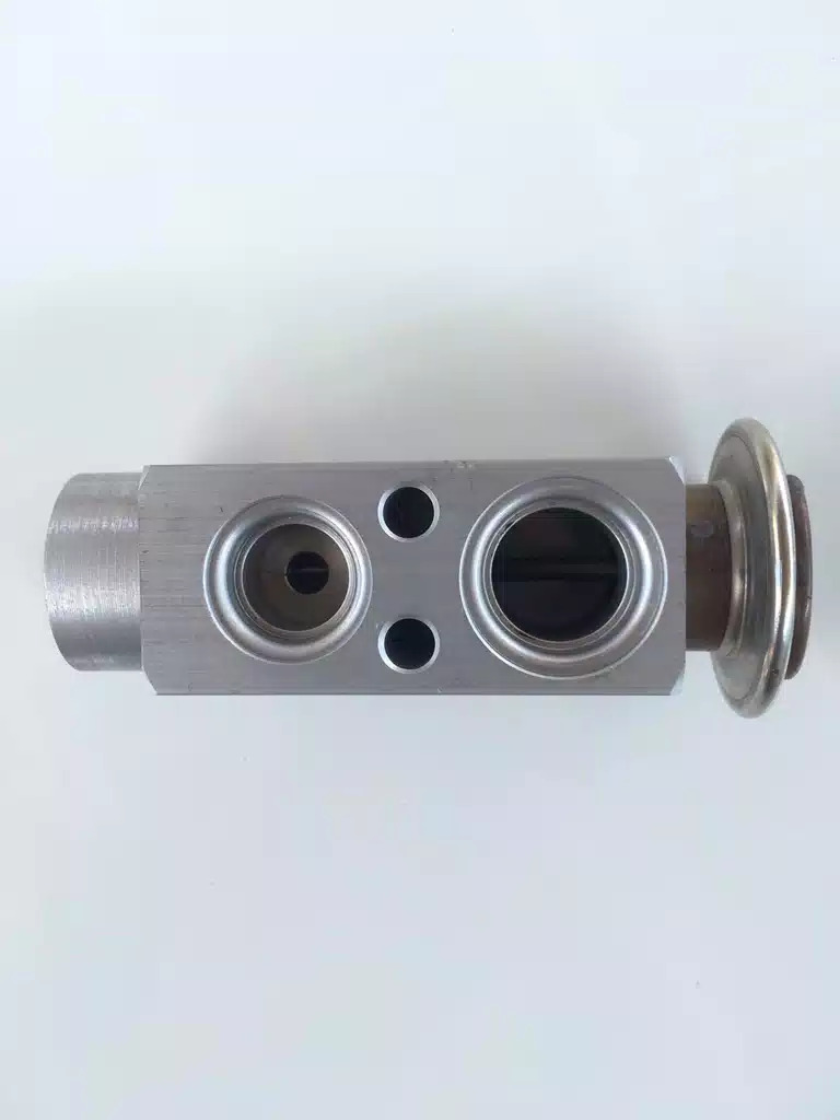 BMW. TERWE. (E-34) 250 TMT - Балканабат - img 2