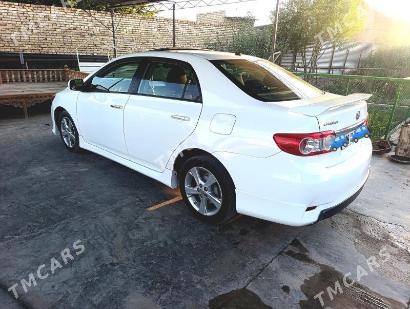 Toyota Corolla 2013 - 164 000 TMT - Туркменабат - img 10