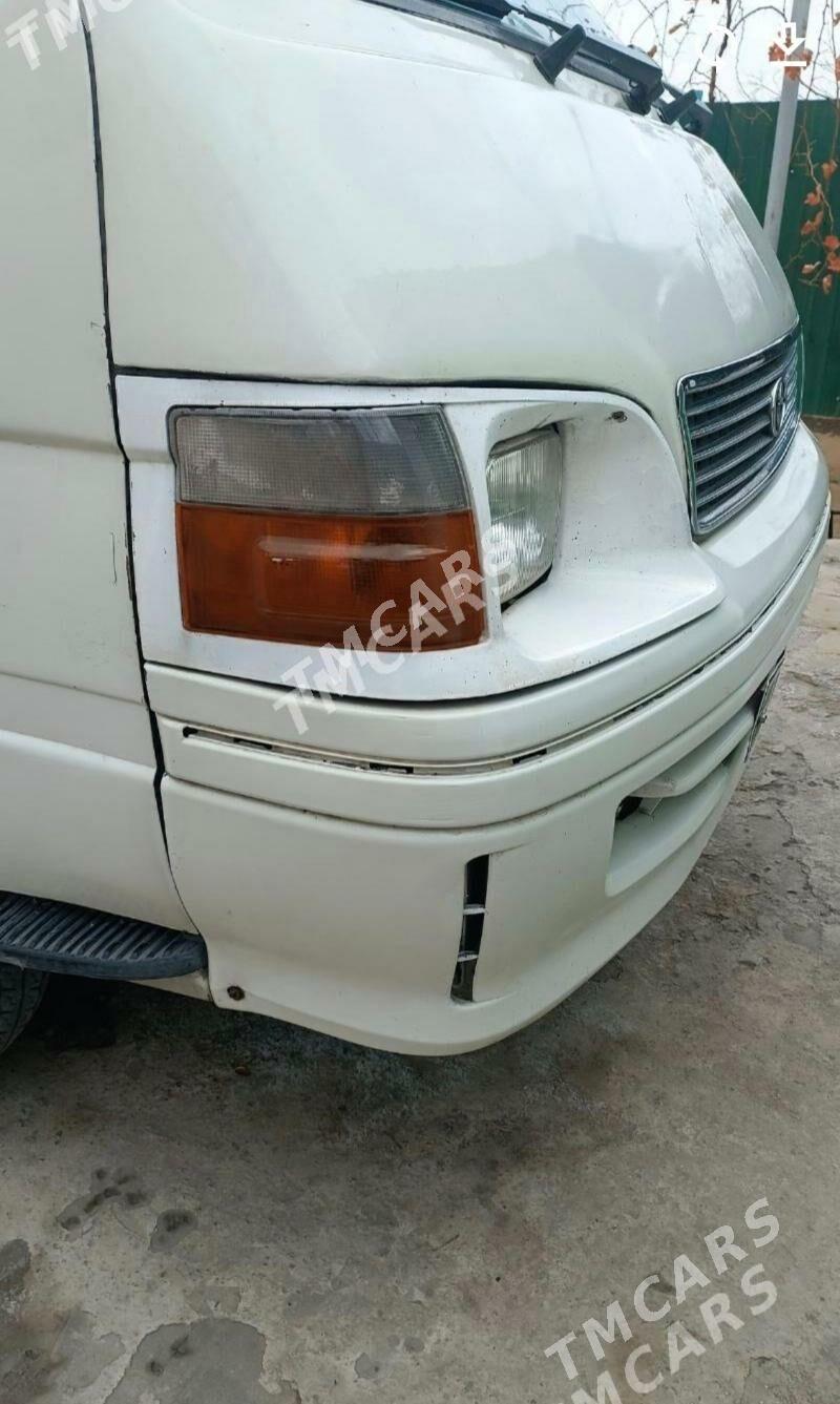 Toyota Hiace 2004 - 130 000 TMT - Ашхабад - img 3
