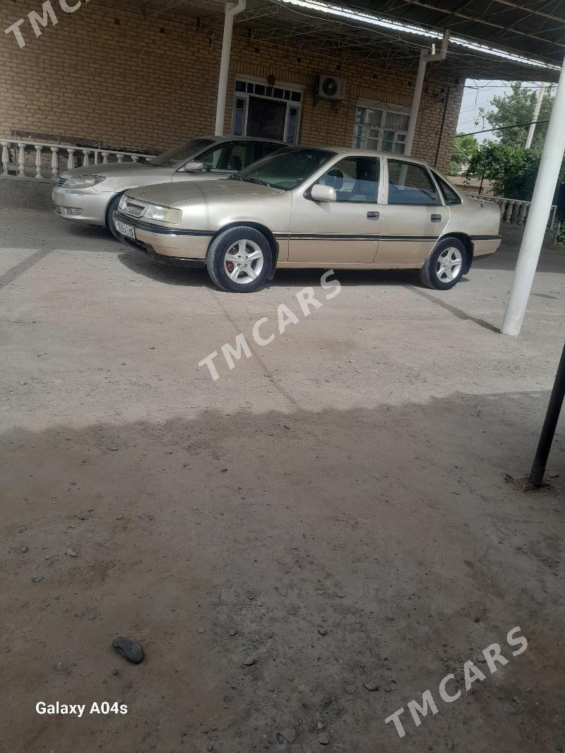 Opel Vectra 1989 - 30 000 TMT - Mary - img 2