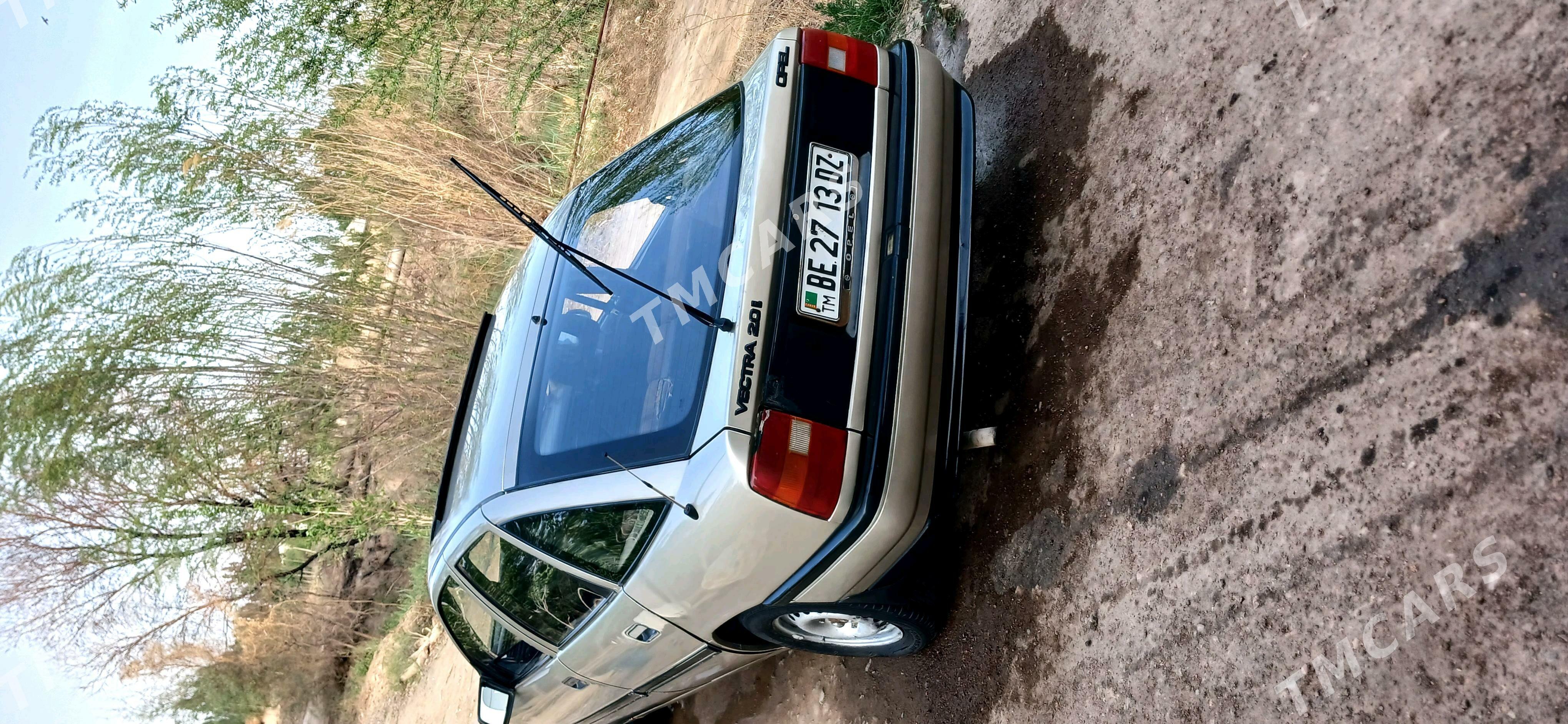 Opel Vectra 1991 - 25 000 TMT - Губадаг - img 4