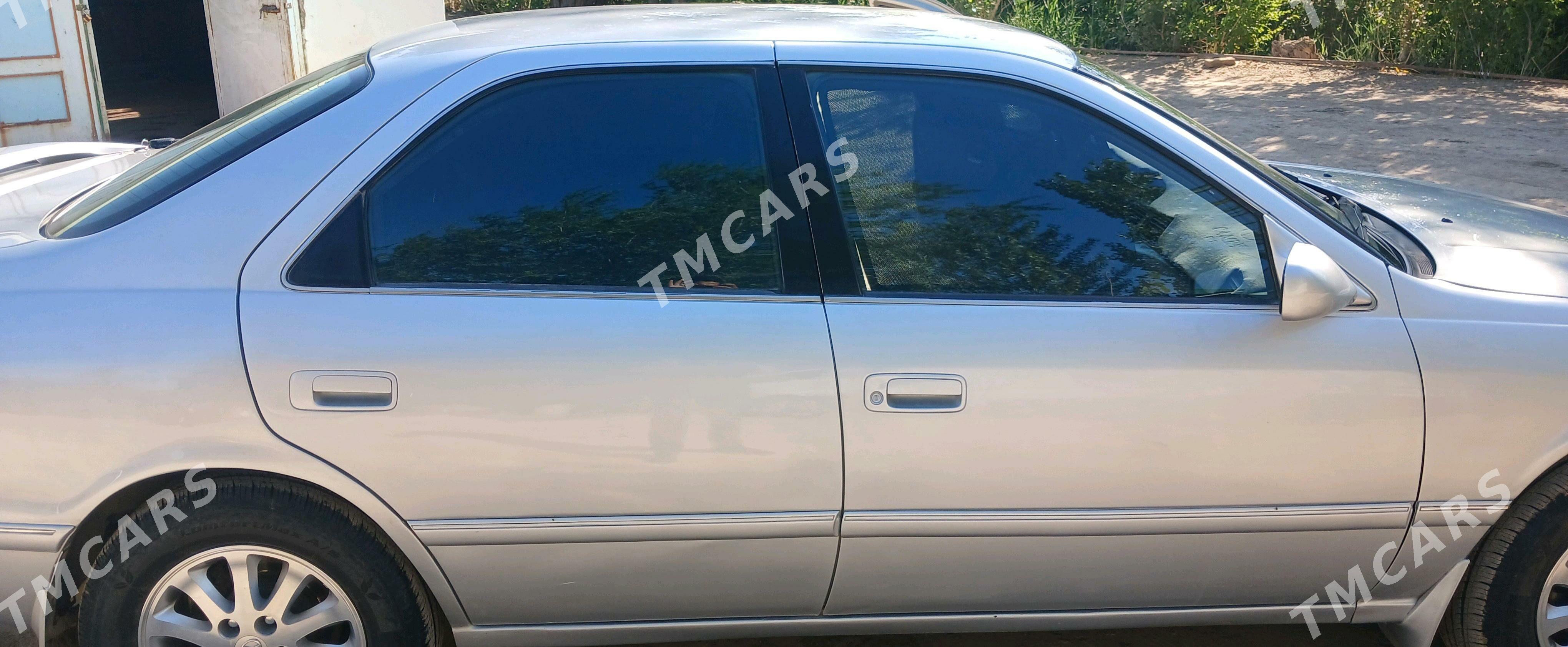 Toyota Camry 2000 - 160 000 TMT - Кёнеургенч - img 3
