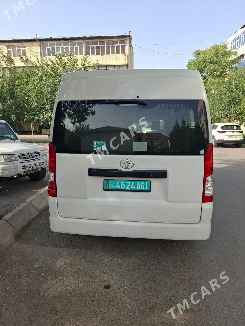 Toyota Hiace 2019 - 580 000 TMT - ул. Чехова -  Элитки (А.Ниязов шаёлы) - img 6