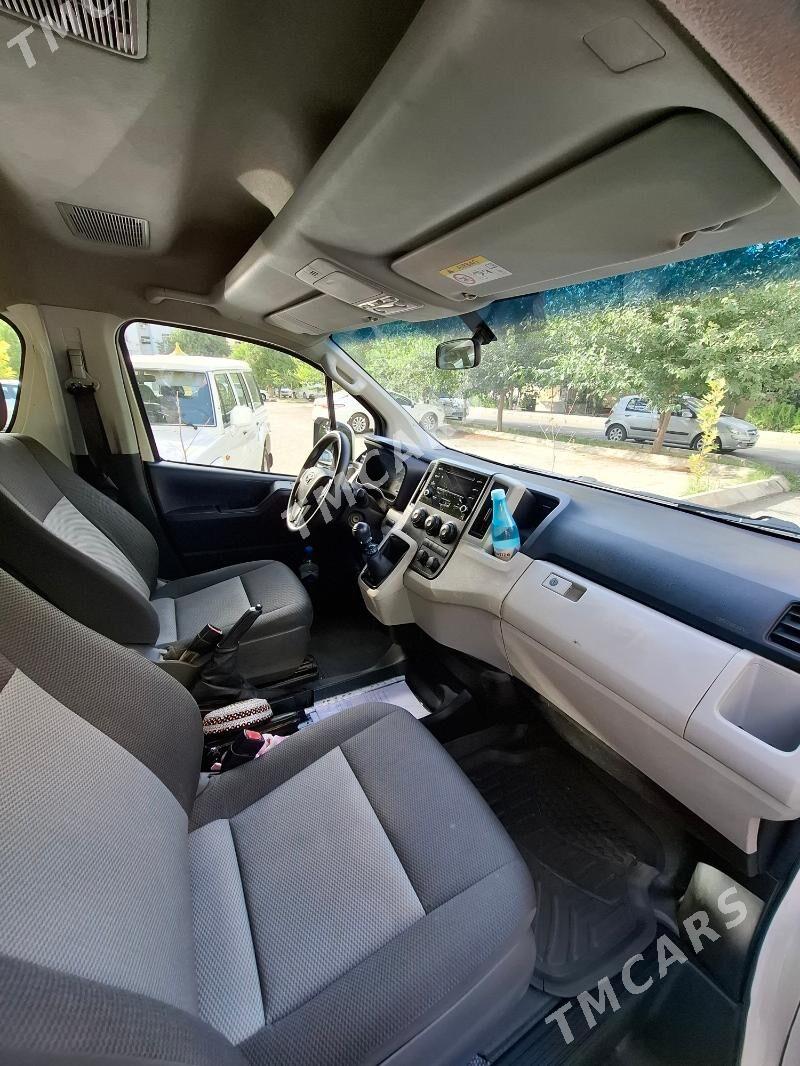 Toyota Hiace 2019 - 580 000 TMT - ул. Чехова -  Элитки (А.Ниязов шаёлы) - img 7
