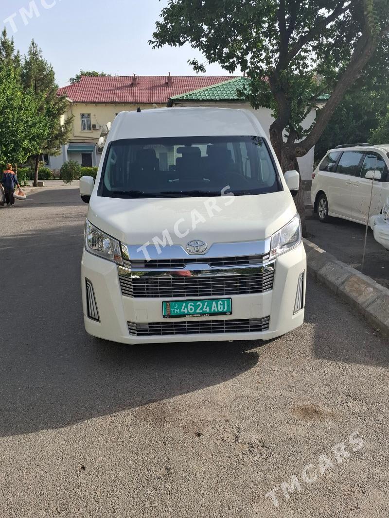Toyota Hiace 2019 - 580 000 TMT - ул. Чехова -  Элитки (А.Ниязов шаёлы) - img 3