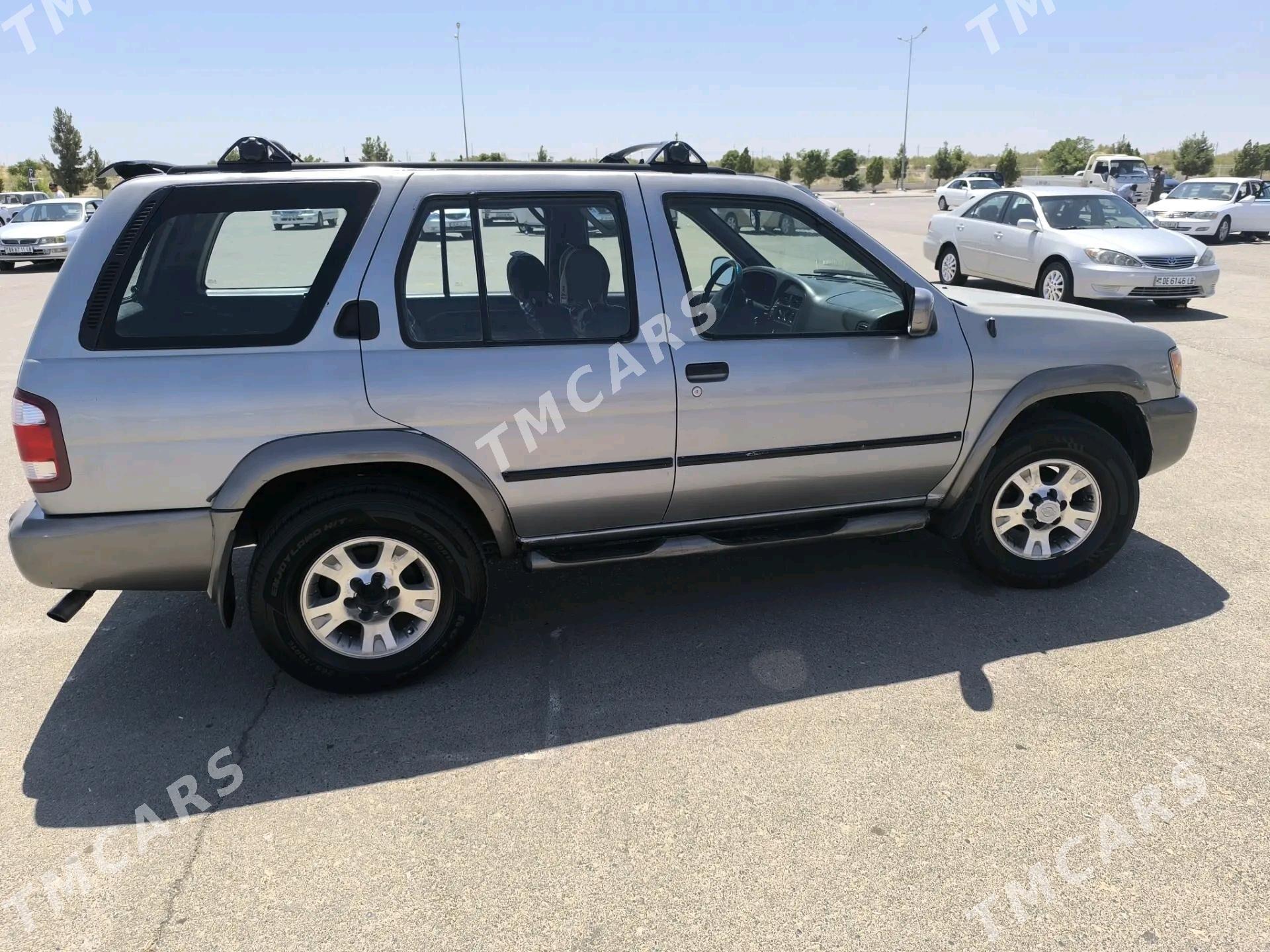 Nissan Pathfinder 2000 - 75 000 TMT - Çärjew - img 5