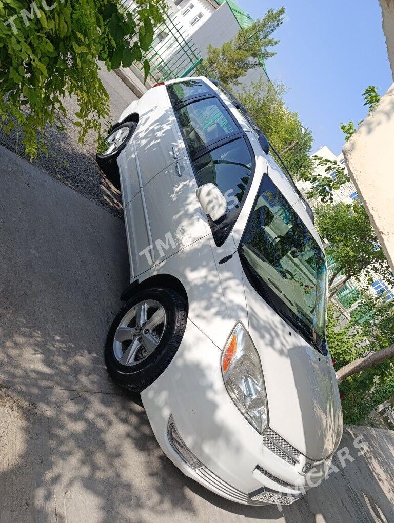 Toyota Sienna 2005 - 250 000 TMT - Moskowskiý köç. (10 ýyl abadançylyk şaýoly) - img 2