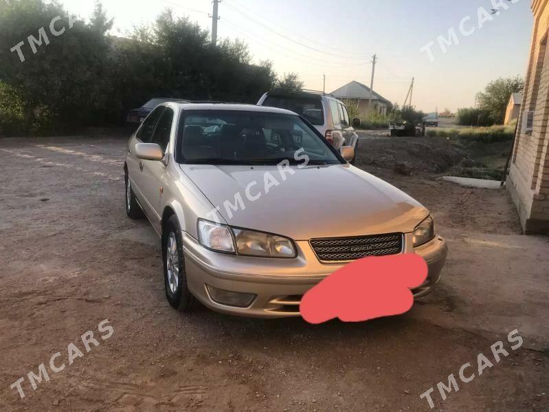Toyota Camry 2001 - 172 000 TMT - Dänew - img 2