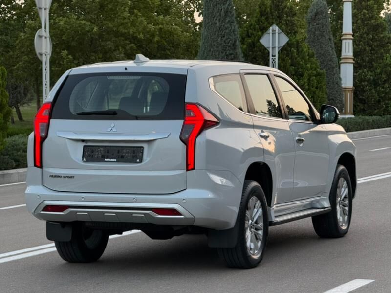 Mitsubishi Pajero 2020 - 375 000 TMT - Aşgabat - img 5