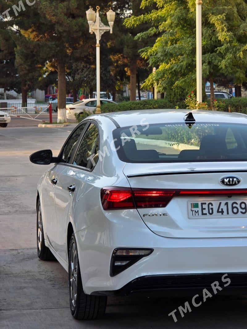 Kia Forte 2021 - 220 000 TMT - Мары - img 4