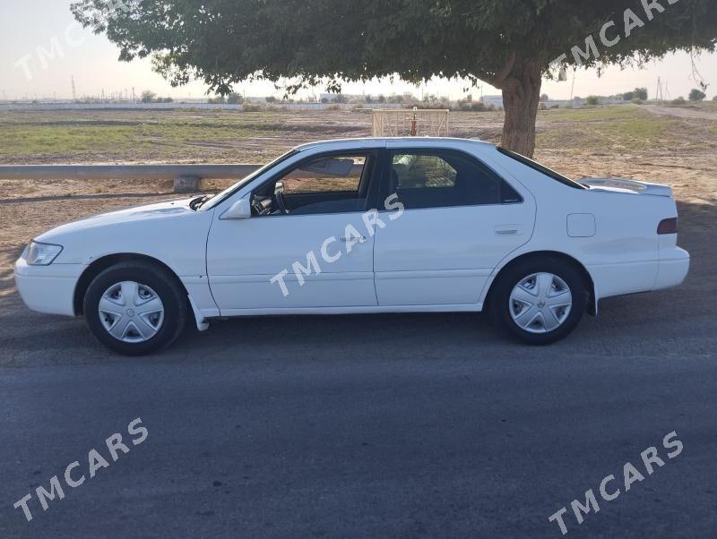 Toyota Camry 1998 - 105 000 TMT - Мары - img 3