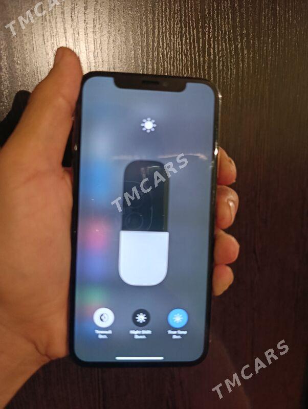 iPhone xs - Çärjew - img 2