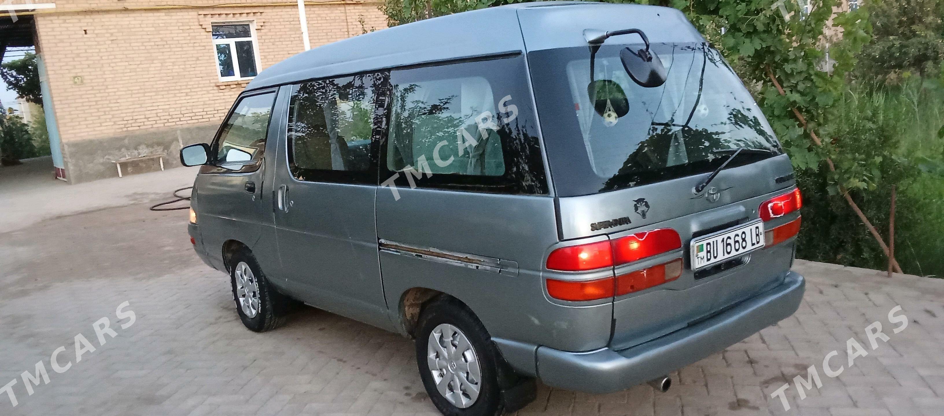 Toyota Town Ace 1995 - 55 000 TMT - Kerki - img 2
