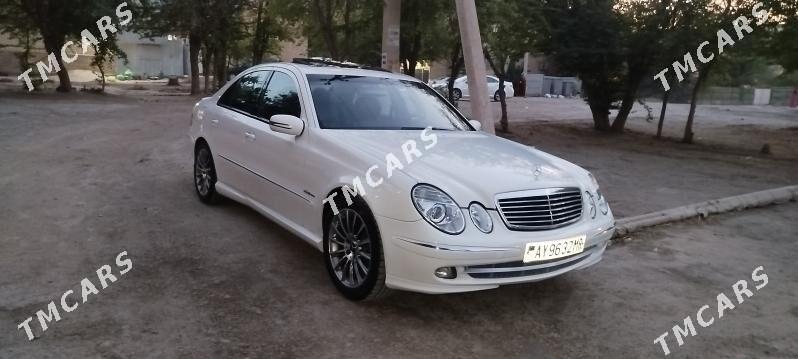 Mercedes-Benz E320 2004 - 160 000 TMT - Мары - img 2