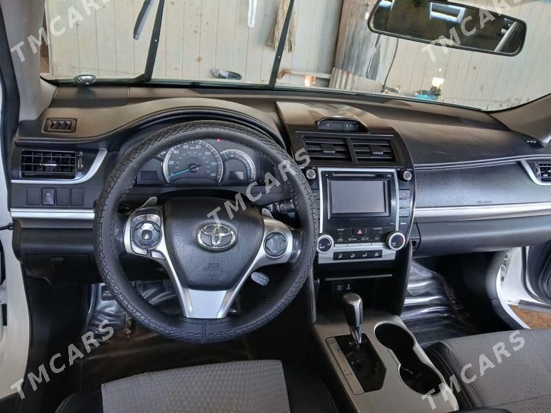 Toyota Camry 2012 - 200 000 TMT - Ёлётен - img 3