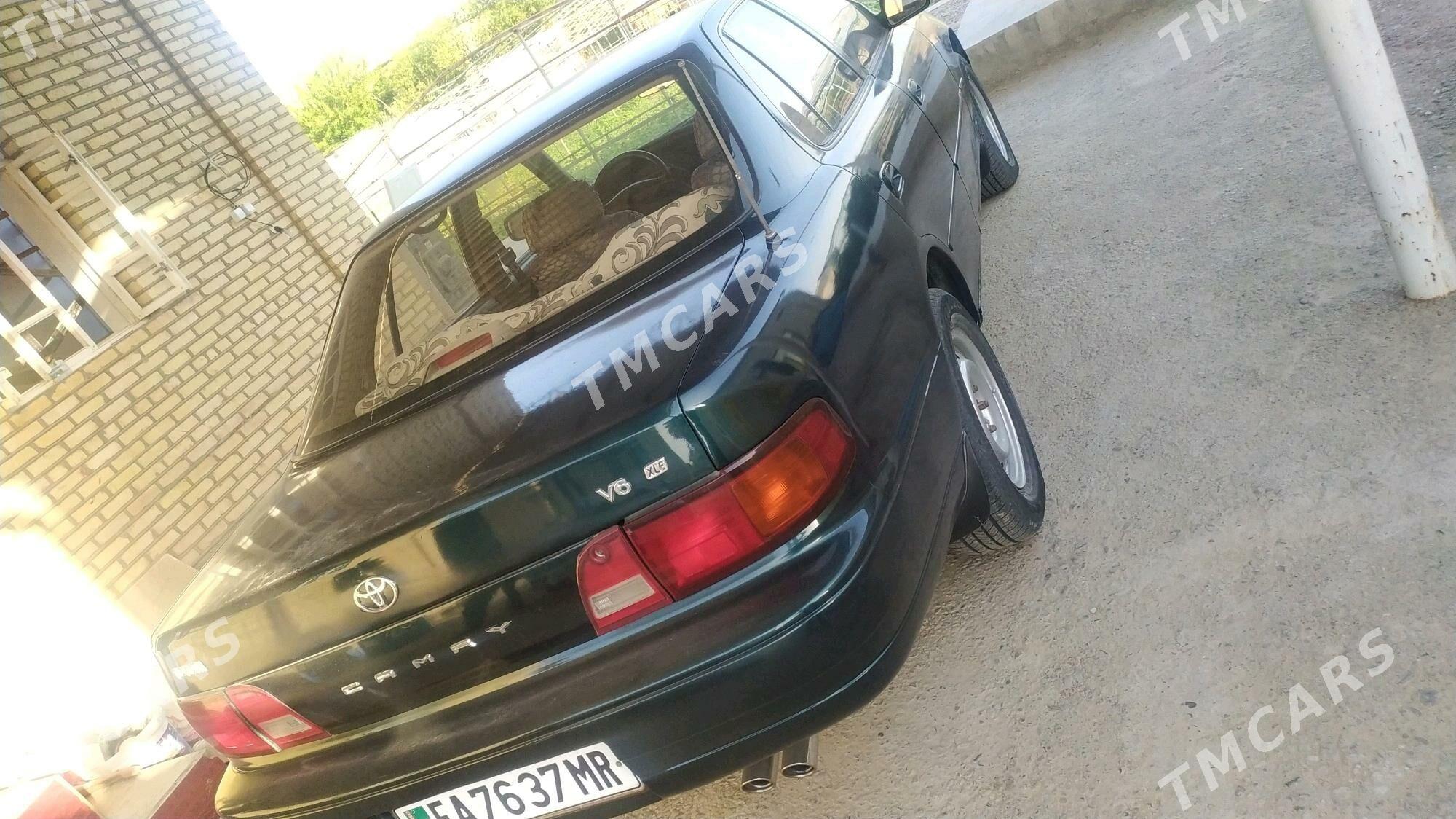 Toyota Camry 1994 - 90 000 TMT - Сакарчага - img 3