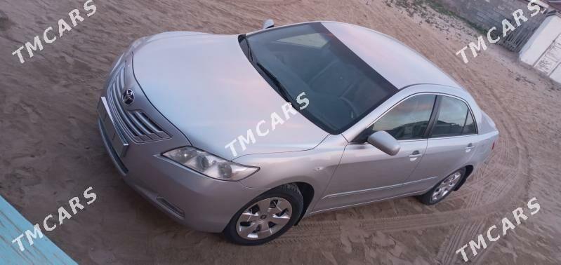 Toyota Camry 2008 - 150 000 TMT - Эсенгулы - img 3