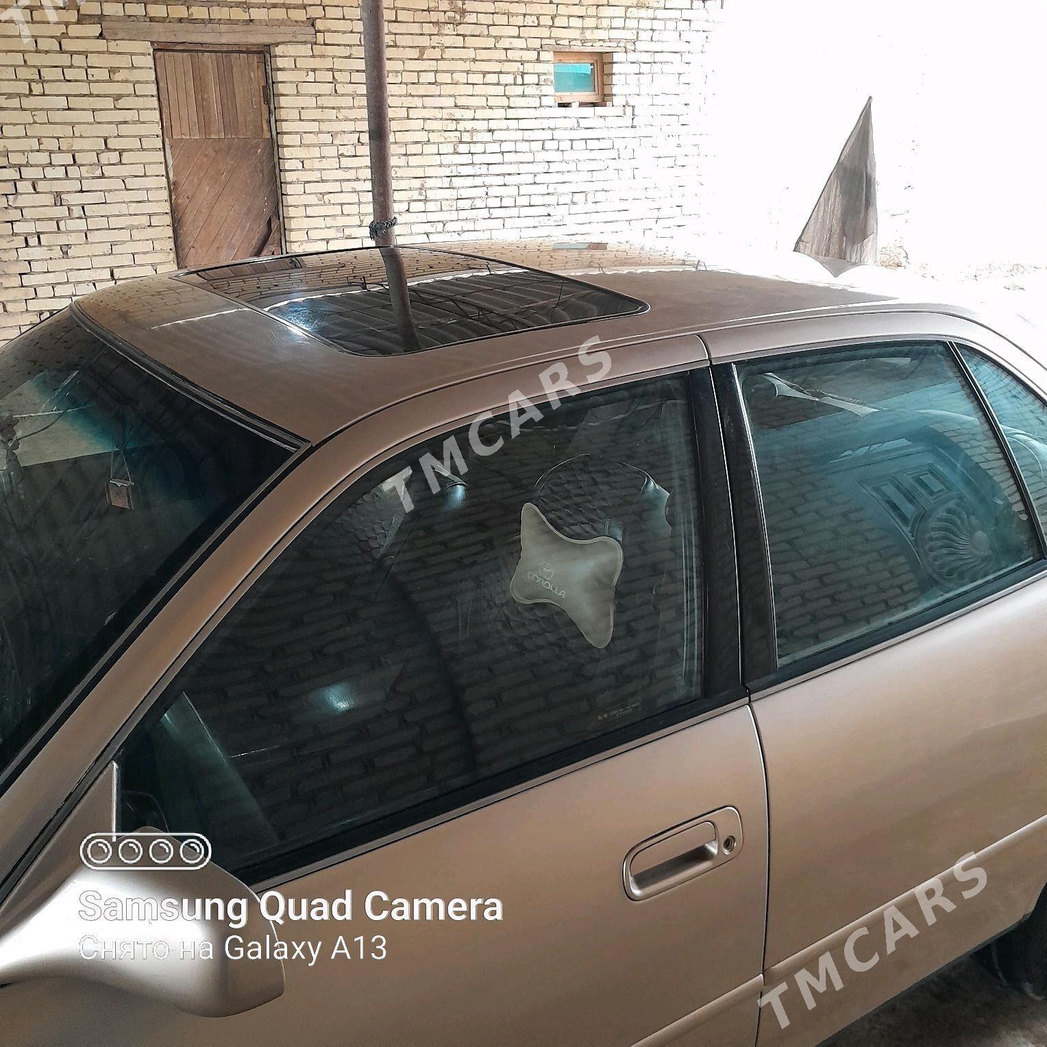 Toyota Camry 1996 - 100 000 TMT - Байрамали - img 2