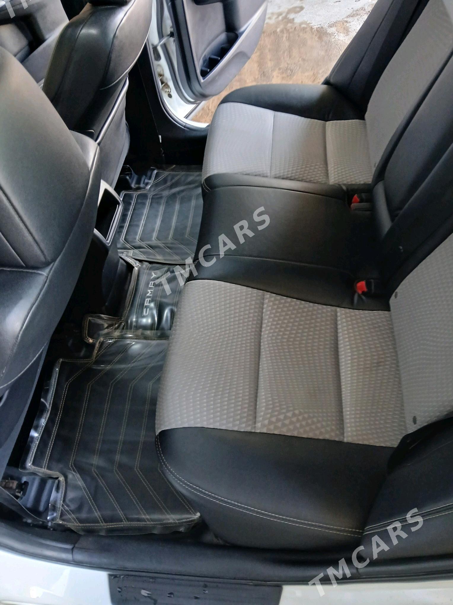 Toyota Camry 2012 - 200 000 TMT - Ёлётен - img 7