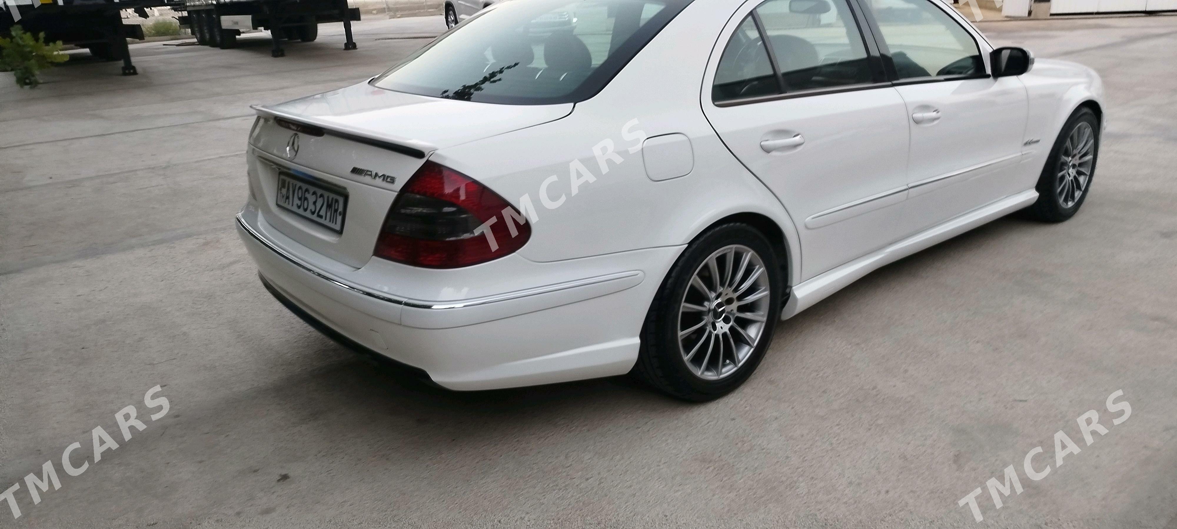 Mercedes-Benz E320 2004 - 160 000 TMT - Мары - img 3