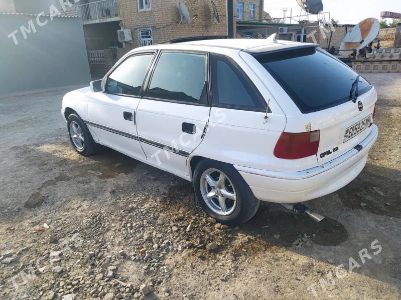 Opel Astra 1992 - 27 000 TMT - Mary - img 4