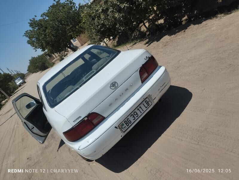 Toyota Camry 1995 - 50 000 TMT - Garabekewül - img 4