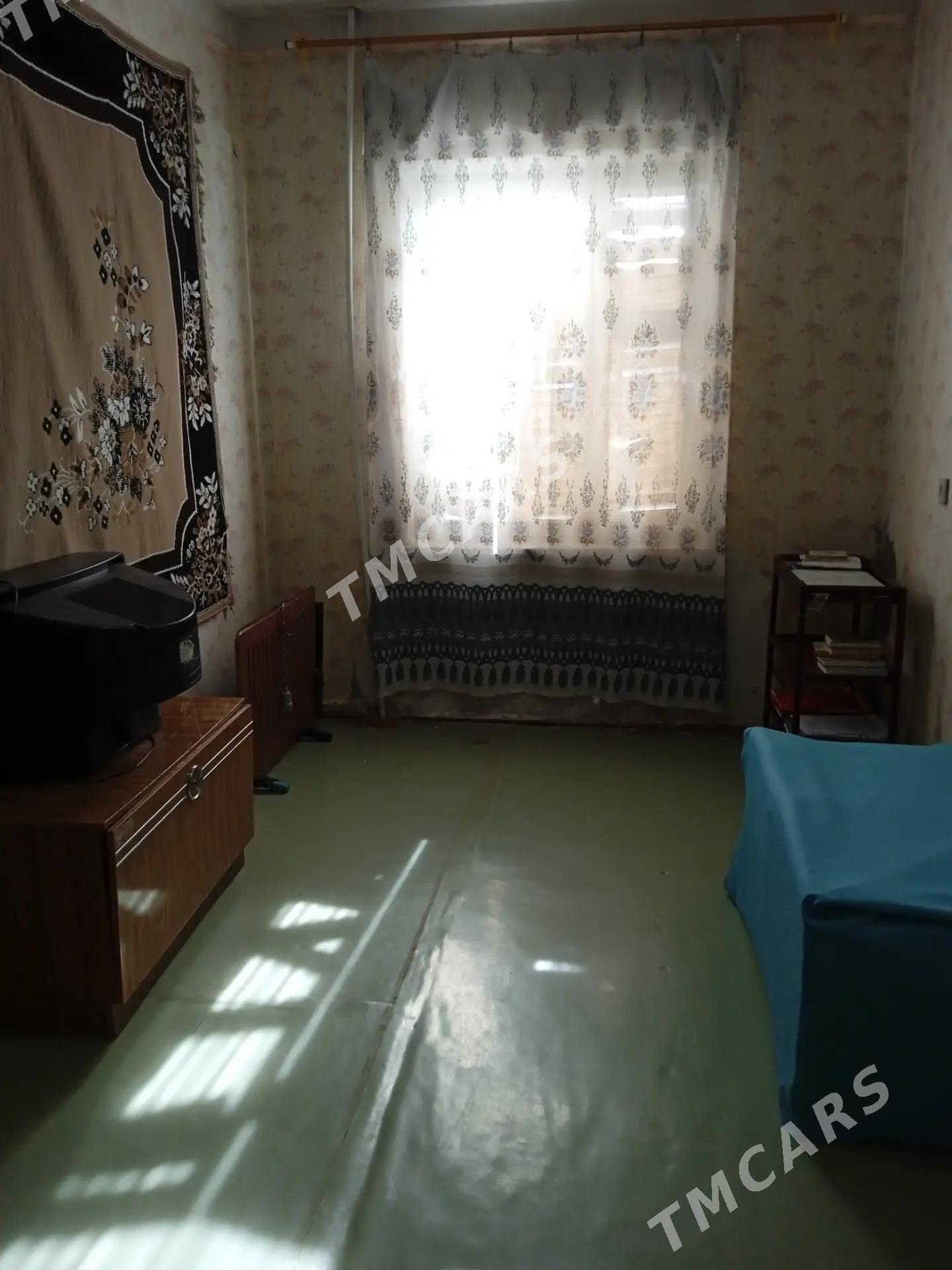ПРОДАЁТСЯ КВАРТИРА - Туркменабат - img 4