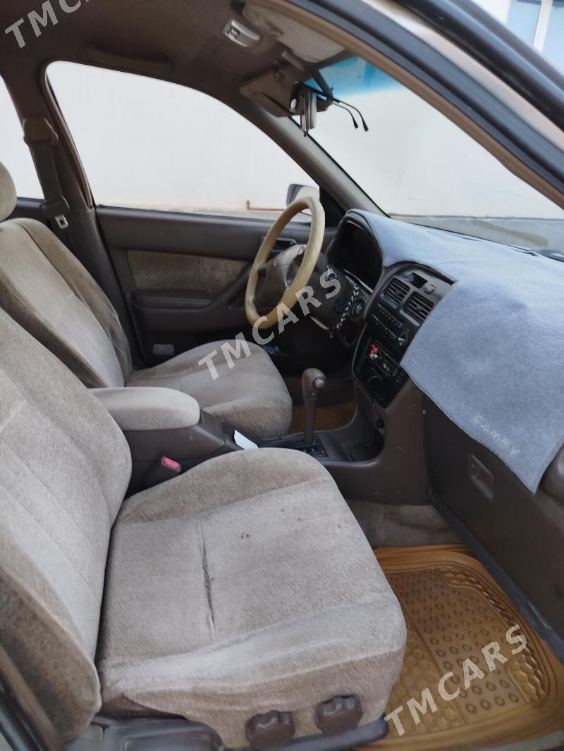 Toyota Camry 1996 - 56 000 TMT - Туркменгала - img 2
