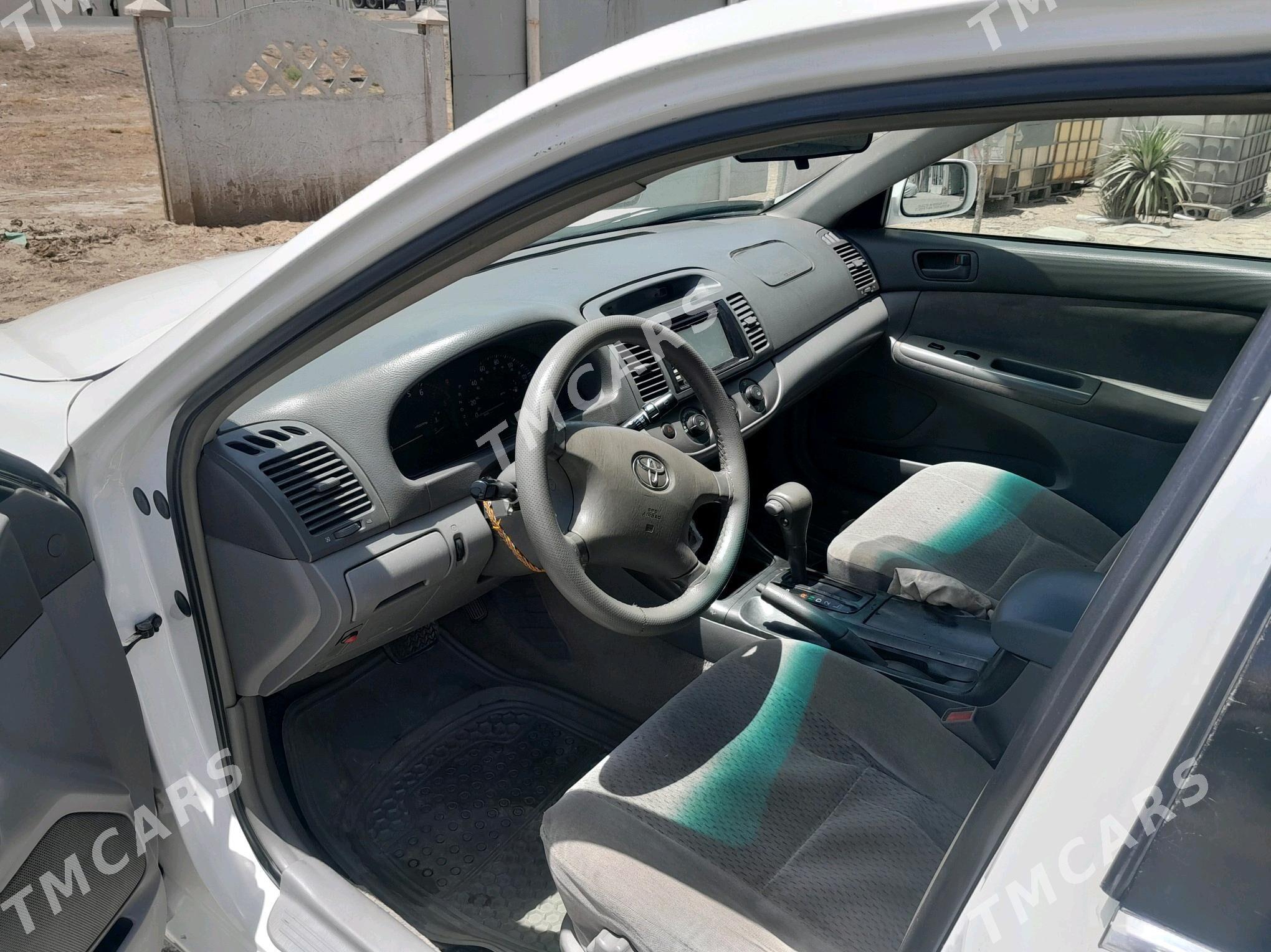 Toyota Camry 2002 - 132 000 TMT - Baýramaly - img 2