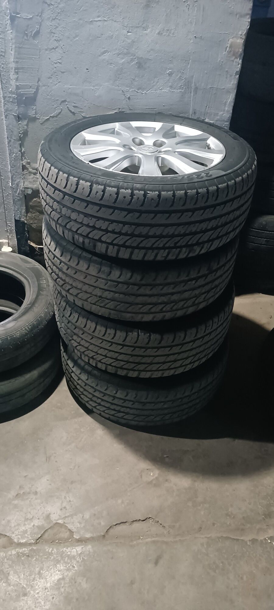 Toyota Teker 215/55/R17 1 500 TMT - Мары - img 2