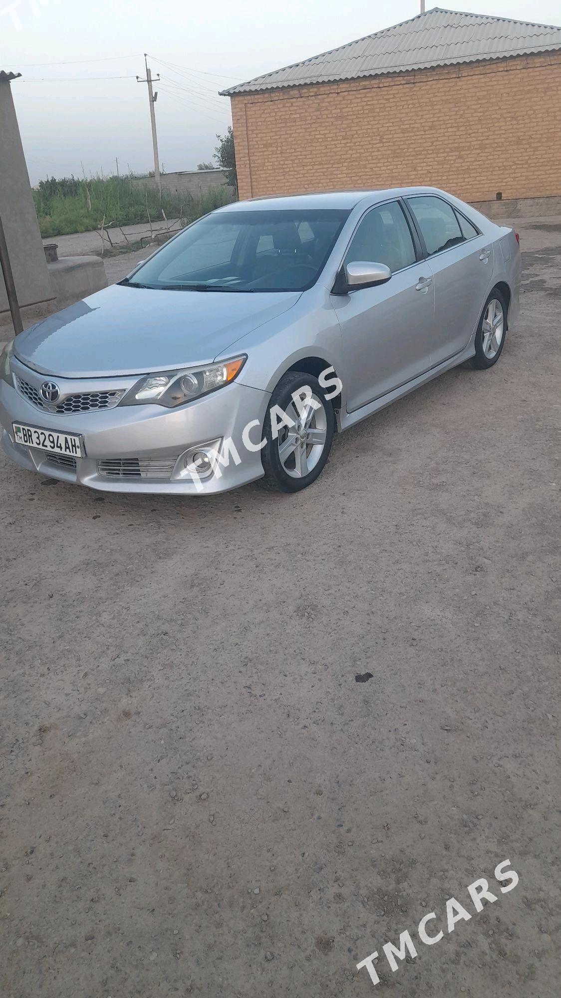Toyota Camry 2012 - 210 000 TMT - Tejen - img 4