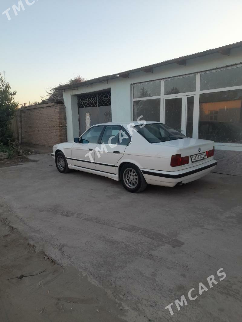 BMW 520 1992 - 60 000 TMT - Türkmenabat - img 2