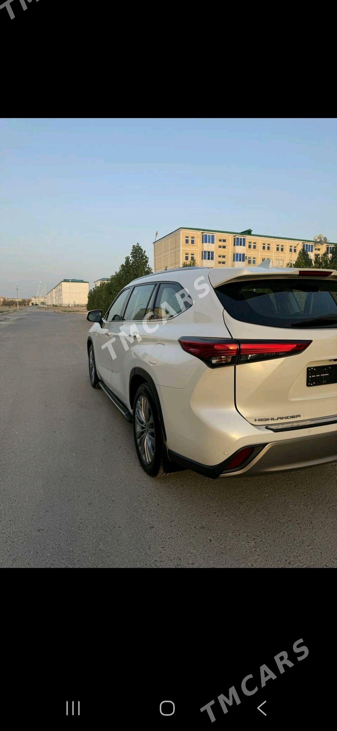 Toyota Highlander 2021 - 950 000 TMT - 11 мкр - img 2