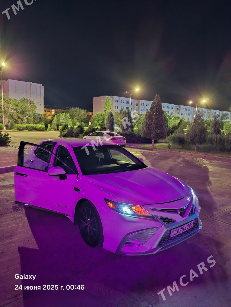 Toyota Camry 2021 - 314 000 TMT - Дашогуз - img 3