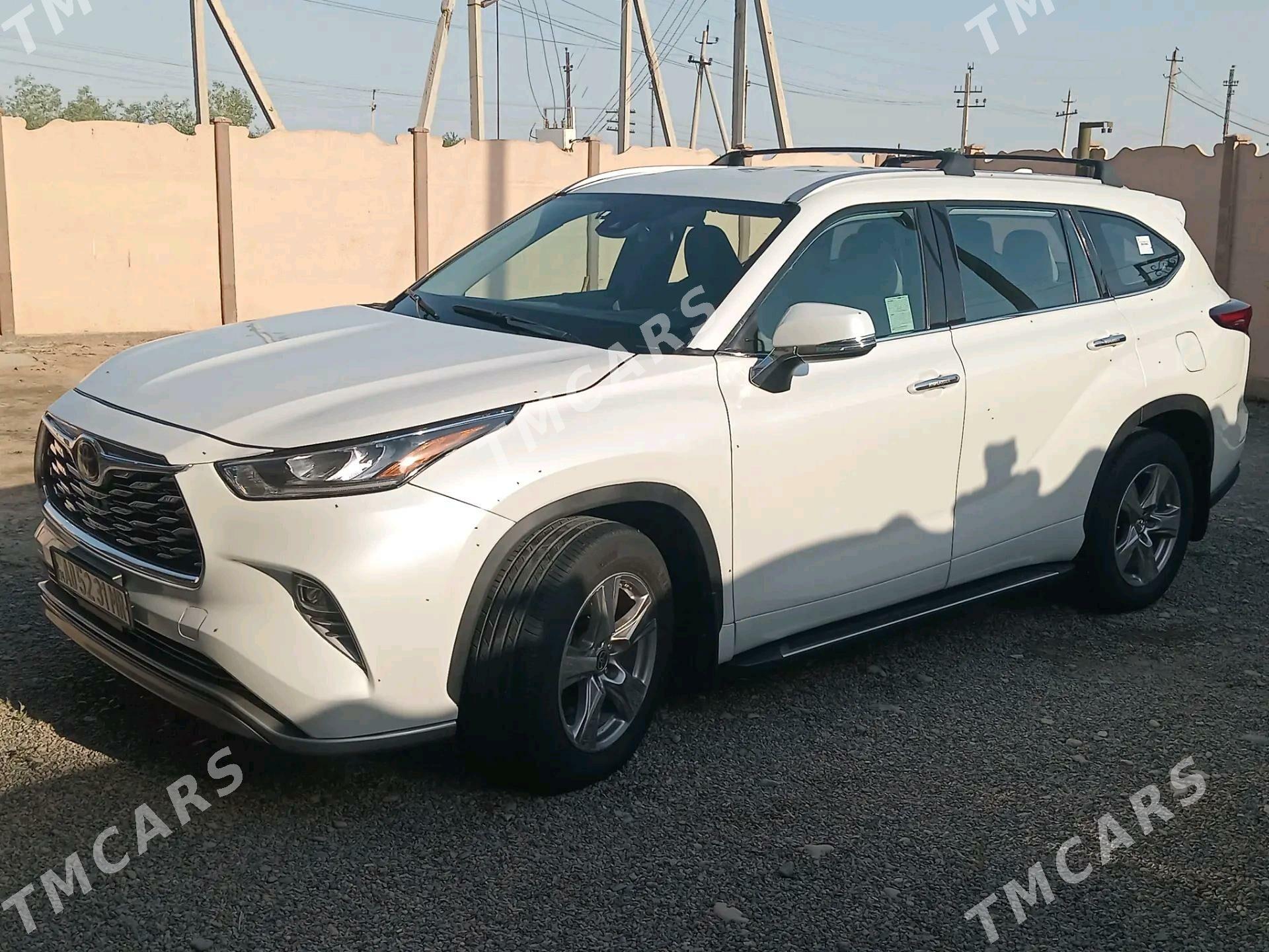 Toyota Highlander 2022 - 460 000 TMT - Мары - img 9