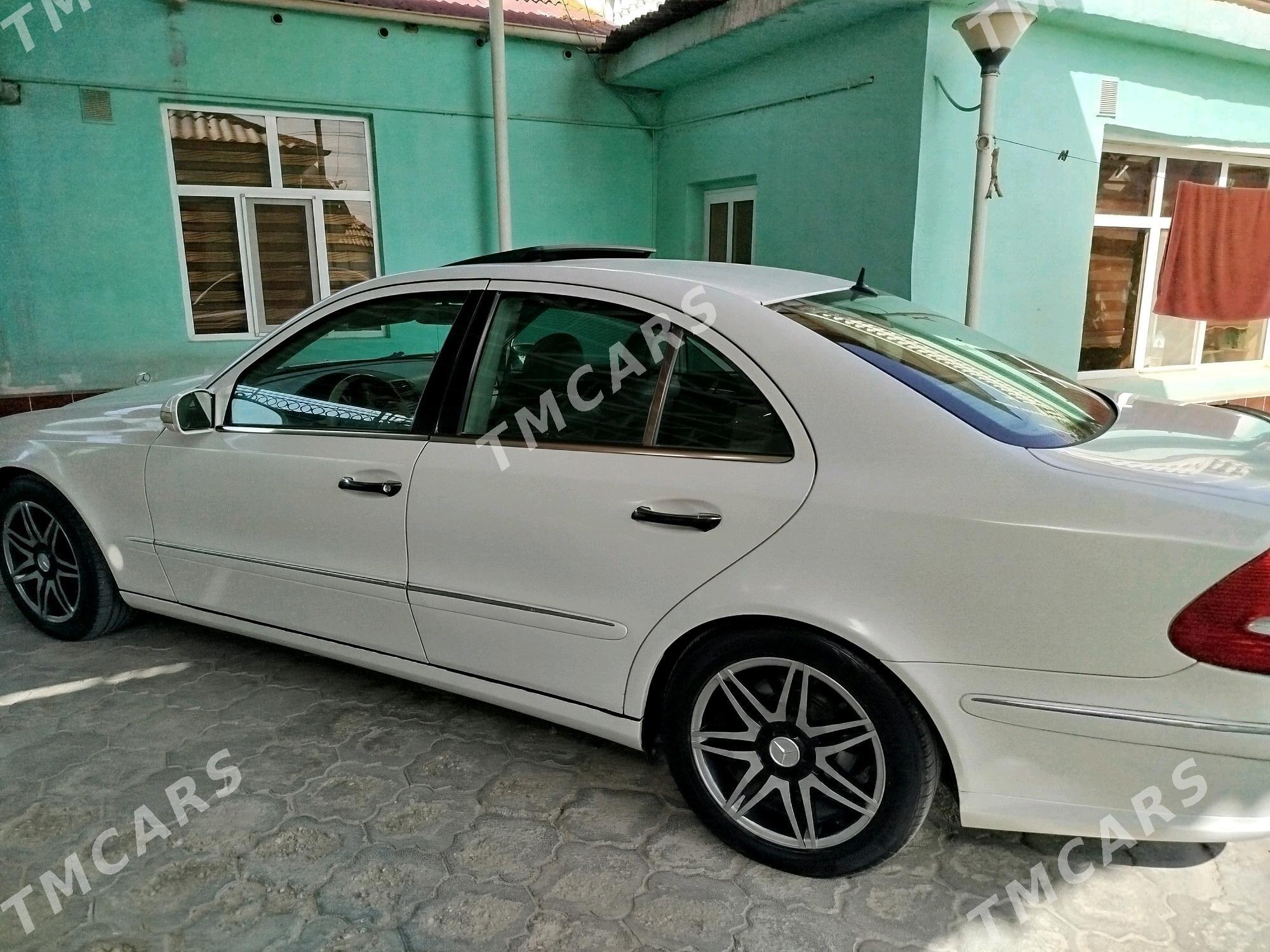 Mercedes-Benz E320 2004 - 121 000 TMT - Balkanabat - img 2